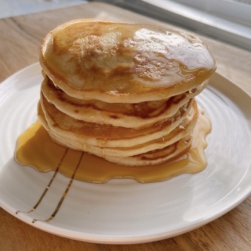 the best golden fluffy pancakes