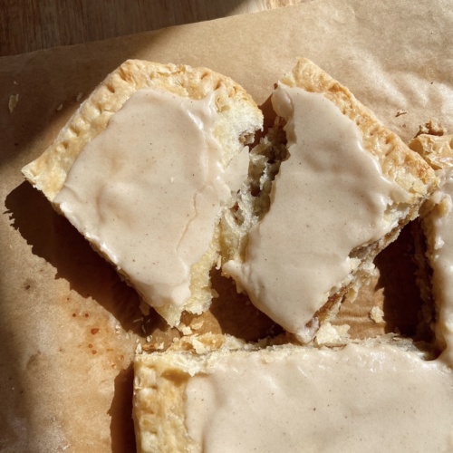 giant cinnamon roll poptart